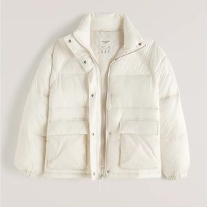 Abercrombie Oversized Puffer off white size small - Excellent condition